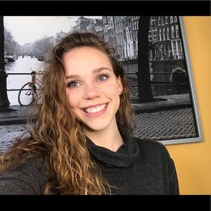 Meet your Posher, Amber